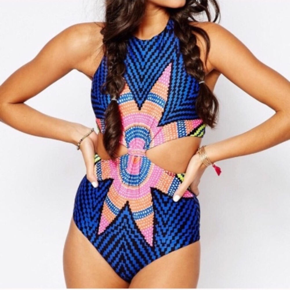 Twist Front One Piece SWIMSUIT Maillot Blue NEW - Picture 4 of 4